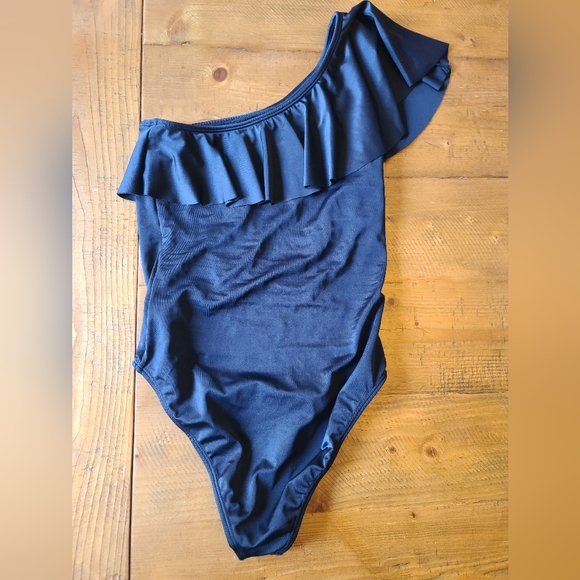 Loguin One piece, one shoulder ruffle black Bathing suit size S - Picture 4 of 8